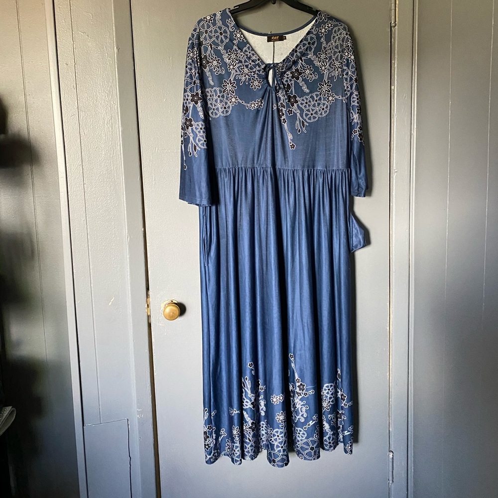 Maxi dress